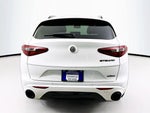 2020 Stelvio Thumbnail 15