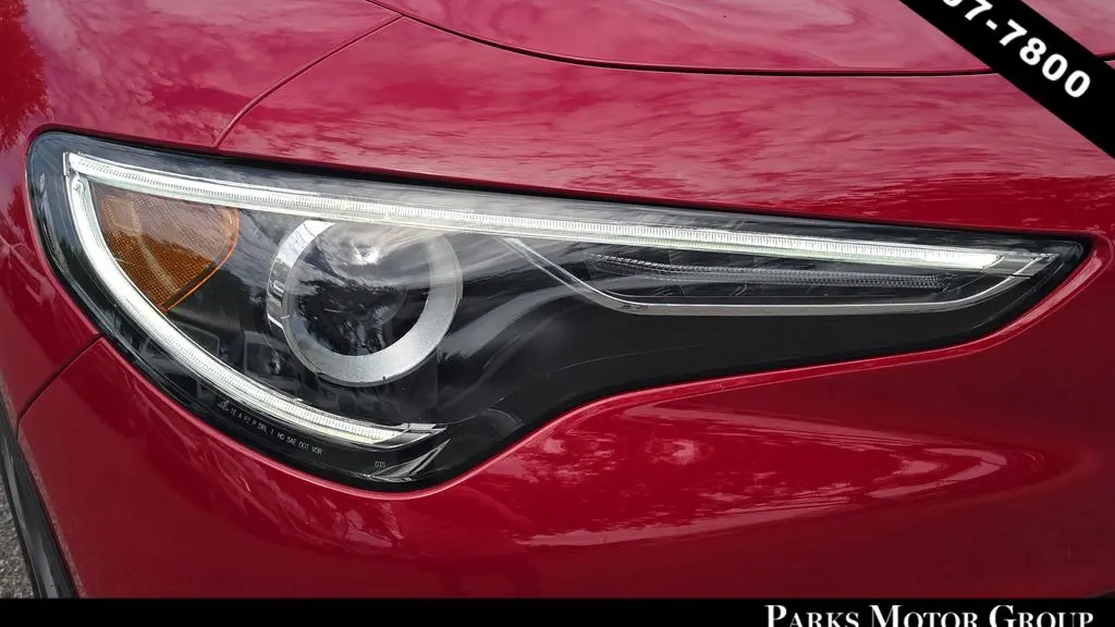 2023 Alfa Romeo Stelvio Sprint