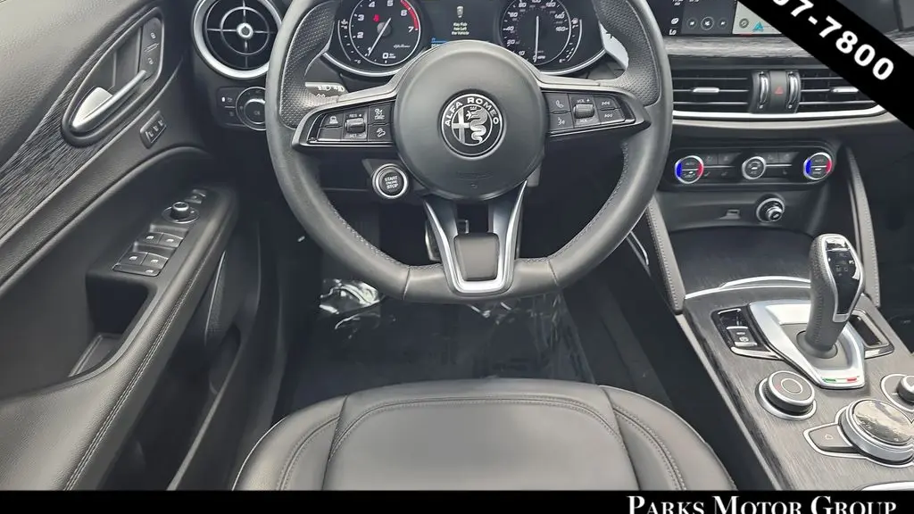2023 Alfa Romeo Stelvio Sprint