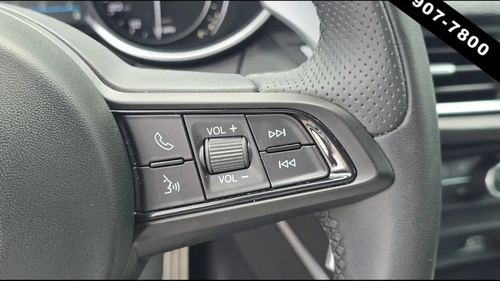 2023 Alfa Romeo Stelvio Sprint