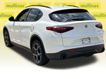 2022 Stelvio Thumbnail 9