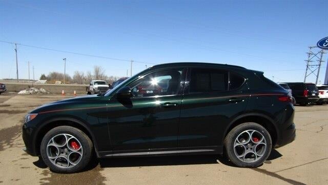 2019 Alfa Romeo Stelvio Base