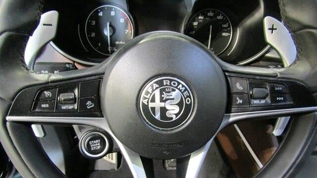 2019 Alfa Romeo Stelvio Base