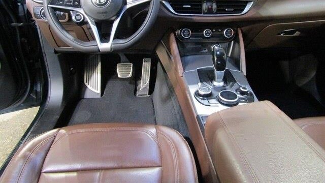 2019 Alfa Romeo Stelvio Base