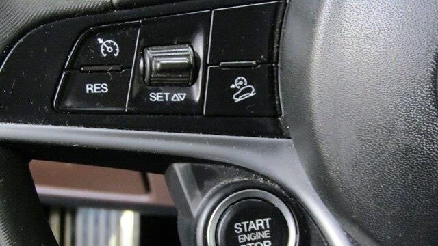 2019 Alfa Romeo Stelvio Base