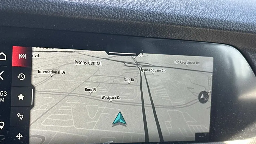 2025 Alfa Romeo Stelvio Base