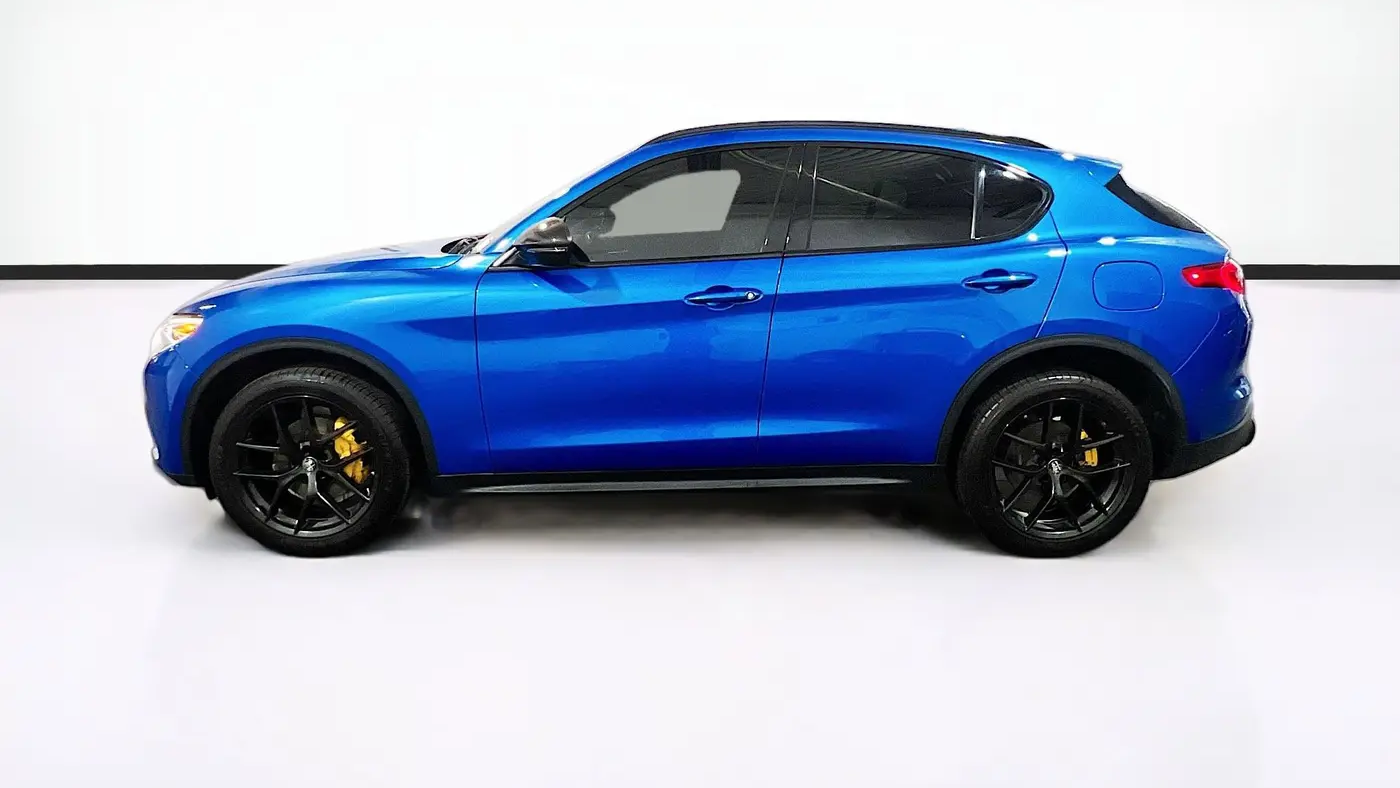 2020 Alfa Romeo Stelvio Base