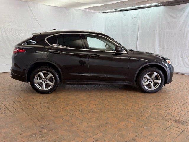 2021 Alfa Romeo Stelvio - $18,500