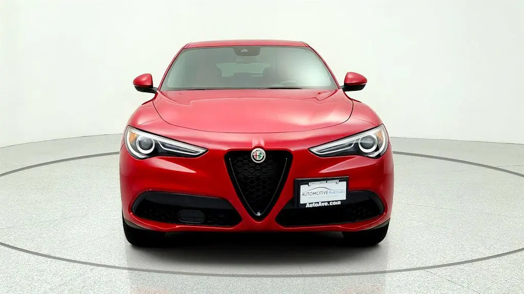 2023 Alfa Romeo Stelvio Sprint