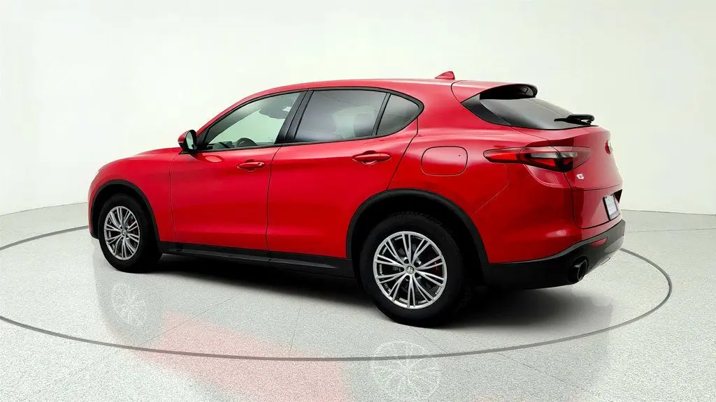 2023 Alfa Romeo Stelvio Sprint