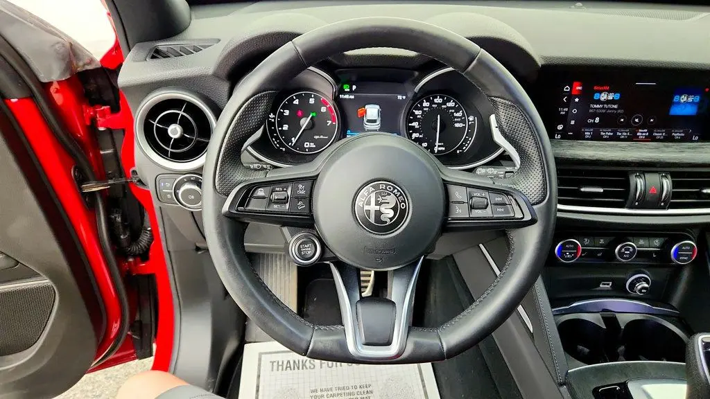 2023 Alfa Romeo Stelvio Sprint