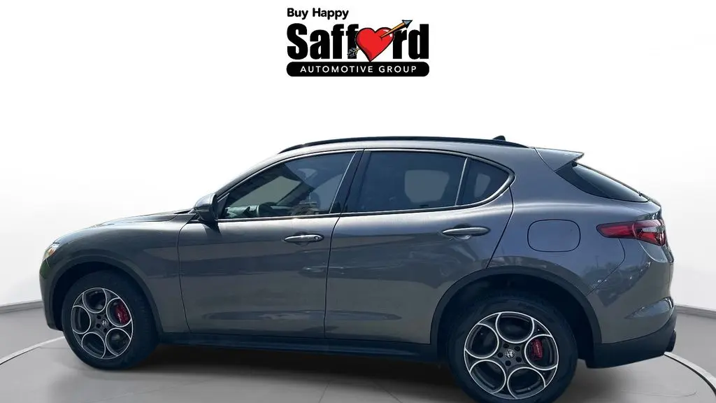 2023 Alfa Romeo Stelvio Sprint