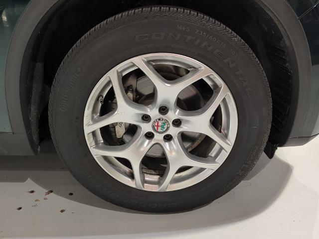2019 Alfa Romeo Stelvio - $19,000