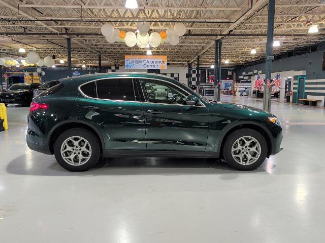 2019 Alfa Romeo Stelvio - $19,000
