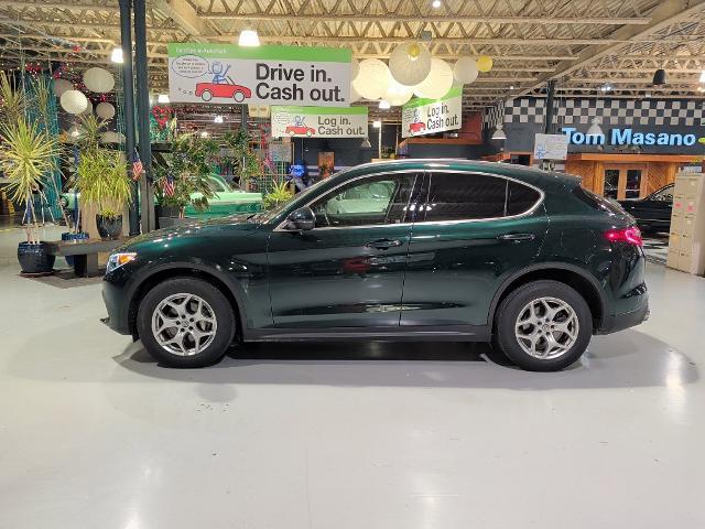 2019 Alfa Romeo Stelvio - $19,000
