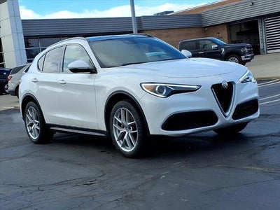 2019 Alfa Romeo Stelvio AWD TI 4DR Crossover