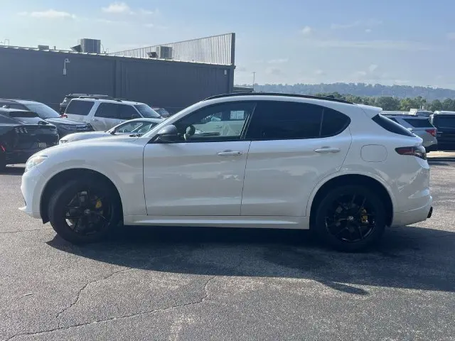 2021 Alfa Romeo Stelvio - $14,994