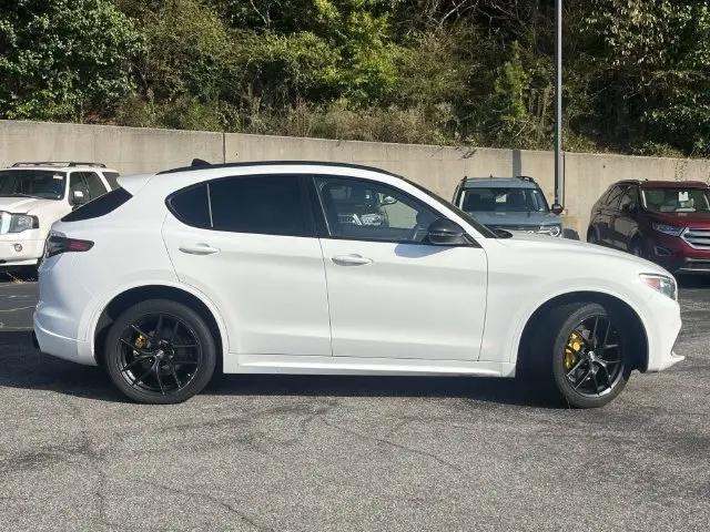 2021 Alfa Romeo Stelvio - $14,608