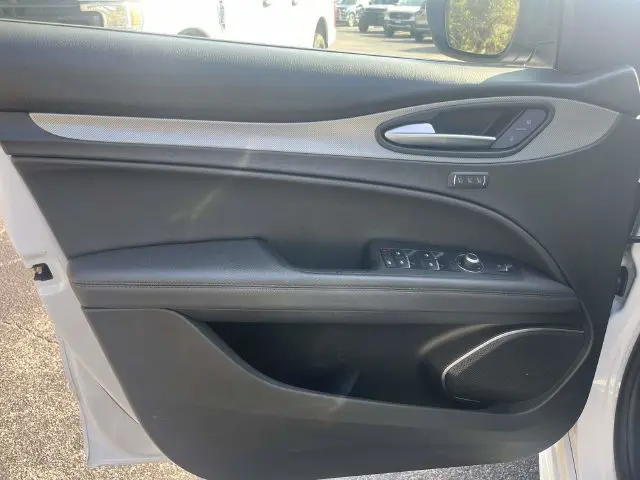 2021 Alfa Romeo Stelvio - $14,608