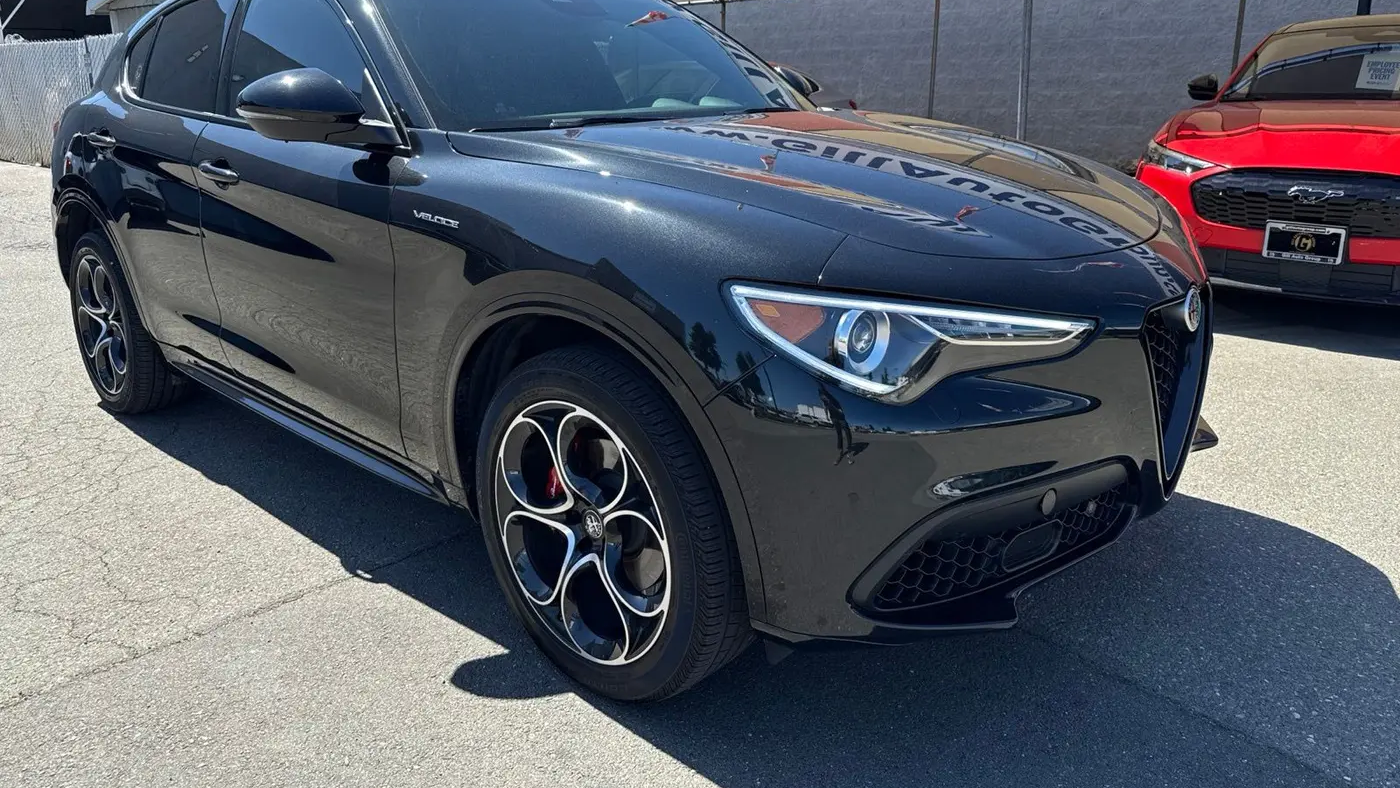 2023 Alfa Romeo Stelvio Ti Lusso