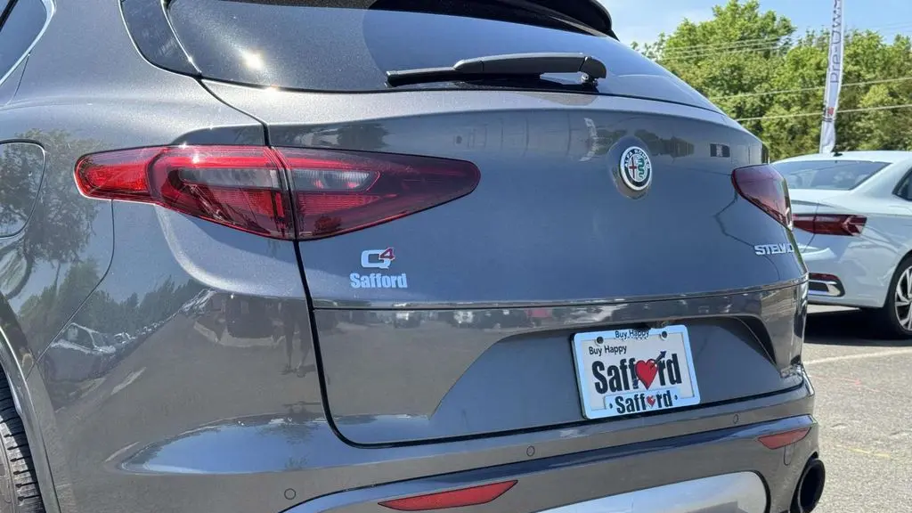 2021 Alfa Romeo Stelvio Ti