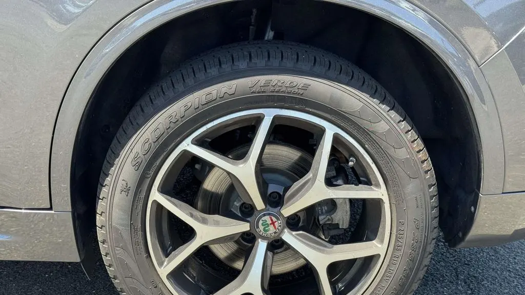 2021 Alfa Romeo Stelvio Ti