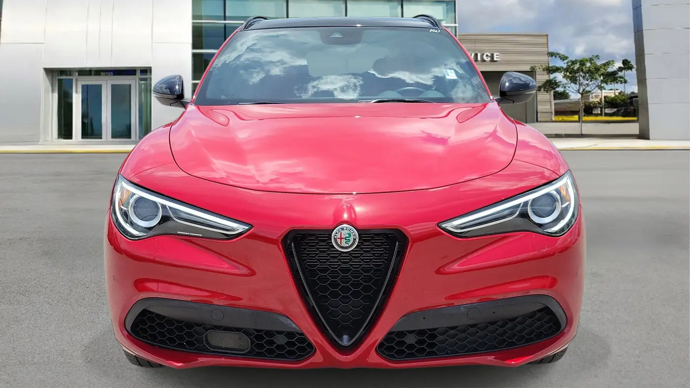2022 Alfa Romeo Stelvio Veloce