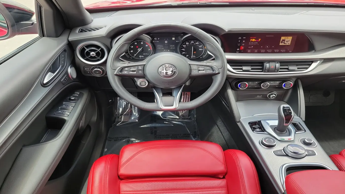 2022 Alfa Romeo Stelvio - $26,480