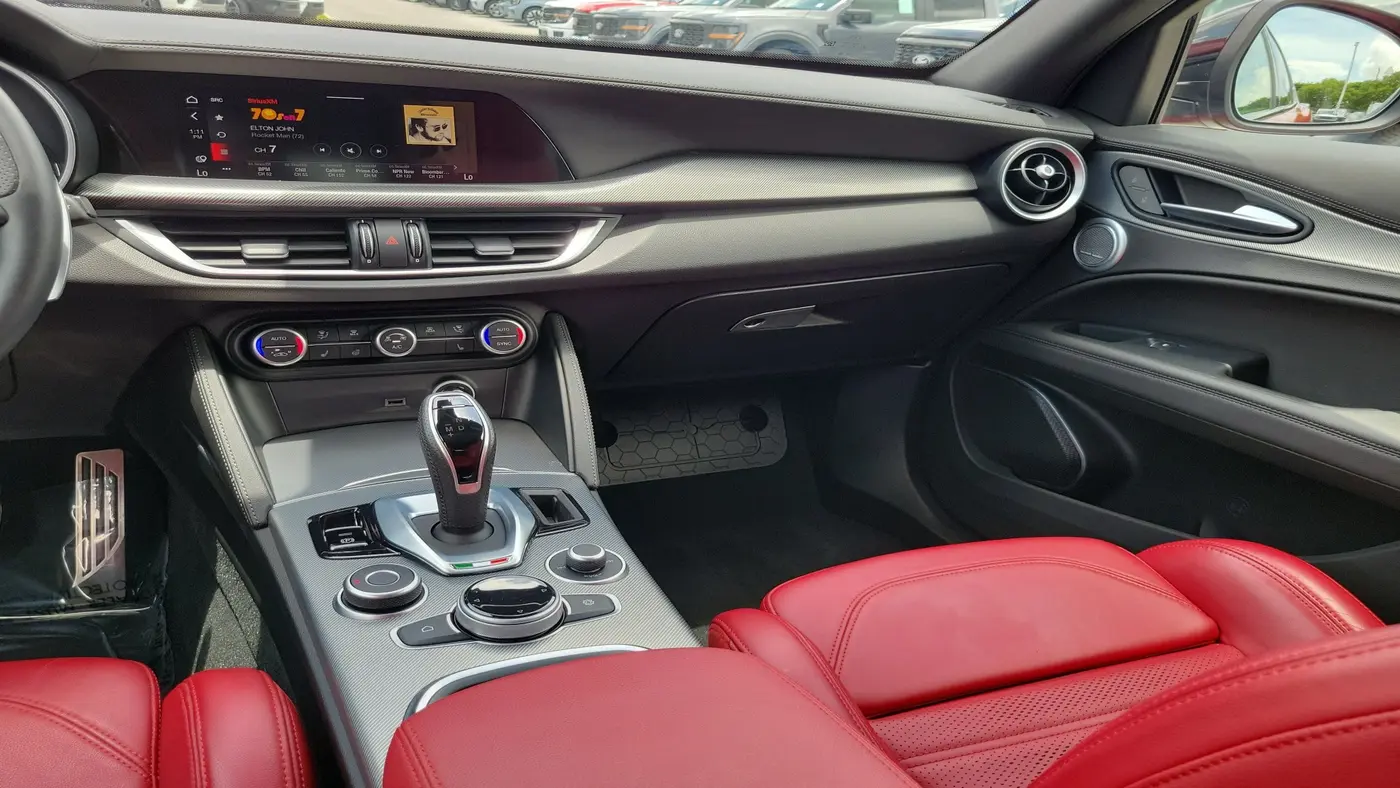 2022 Alfa Romeo Stelvio - $26,480