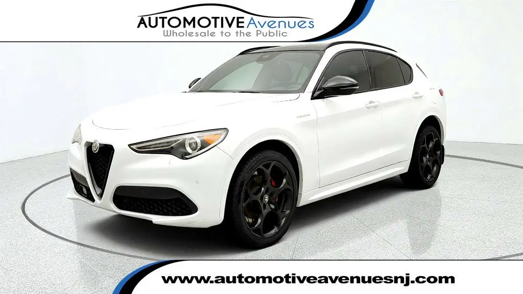 2023 Alfa Romeo Stelvio