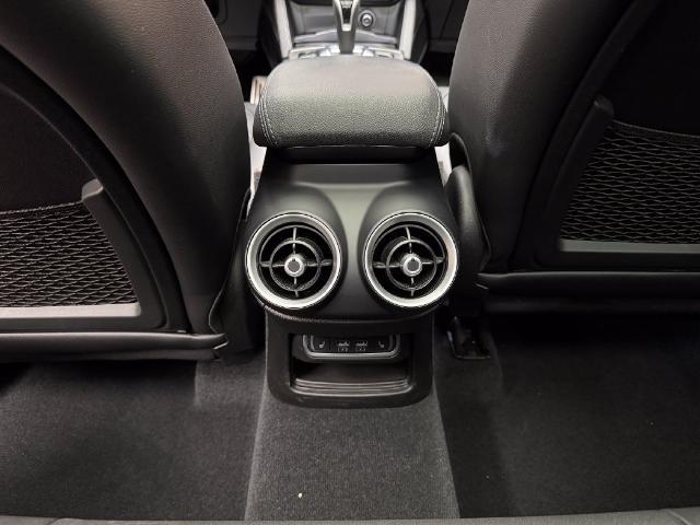 2023 Alfa Romeo Stelvio - $22,510