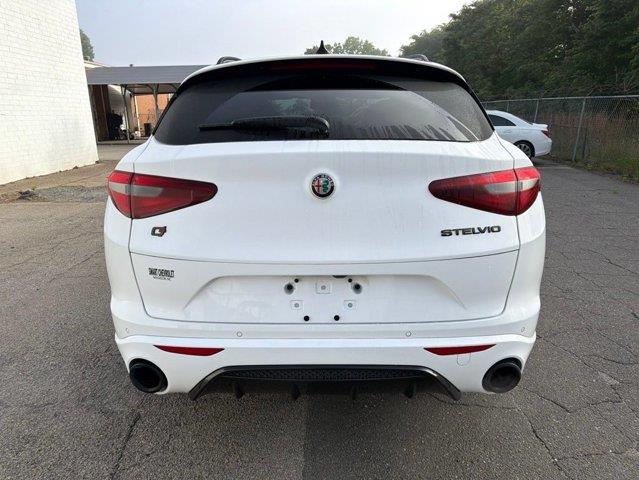 2023 Alfa Romeo Stelvio - $23,264