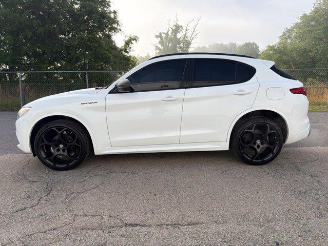 2023 Alfa Romeo Stelvio - $23,264
