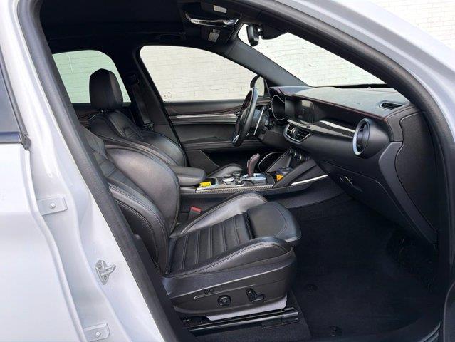 2023 Alfa Romeo Stelvio - $23,264