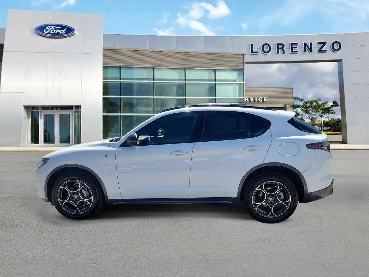 2024 Alfa Romeo Stelvio - $25,990