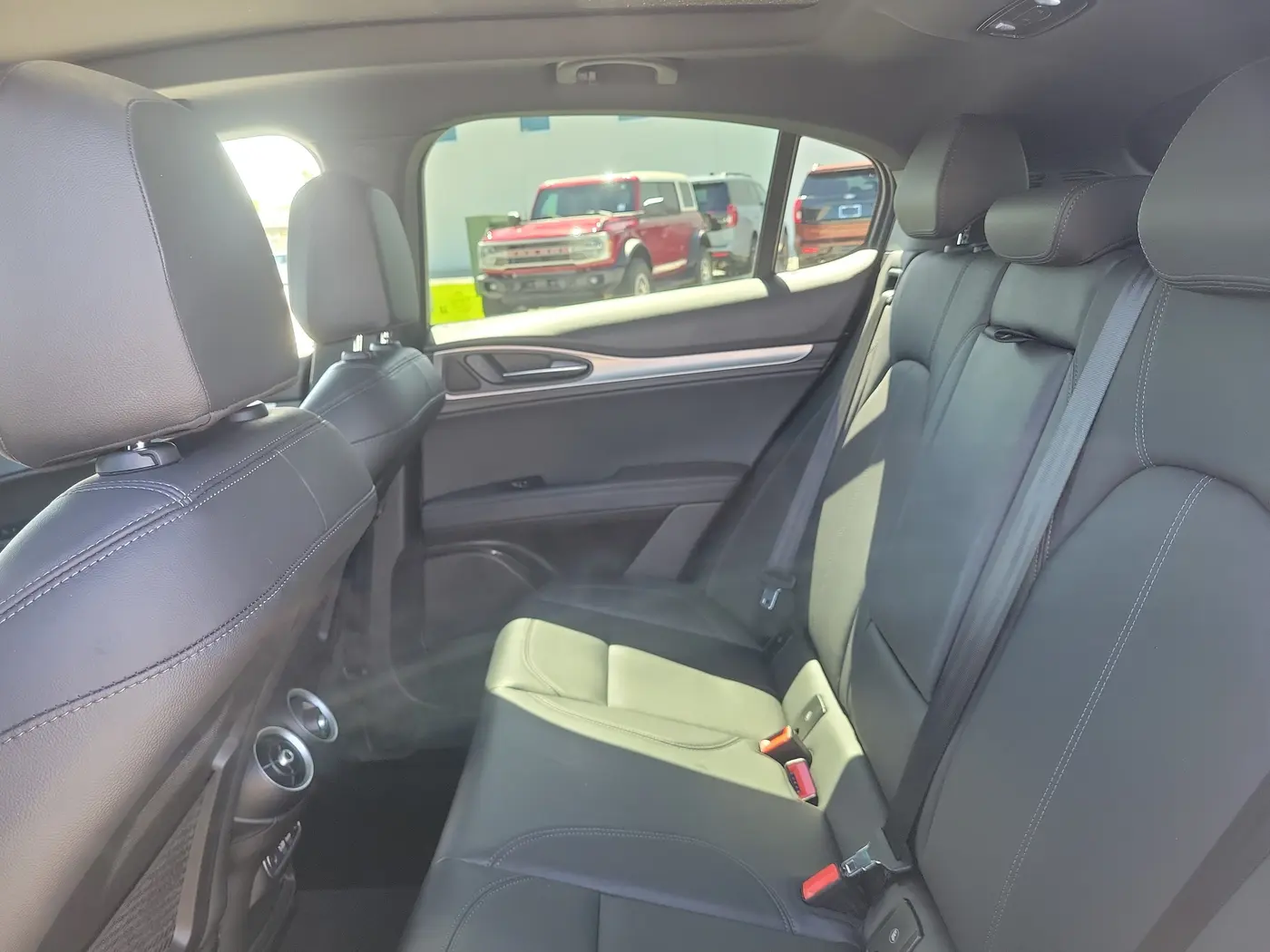 2024 Alfa Romeo Stelvio - $25,990