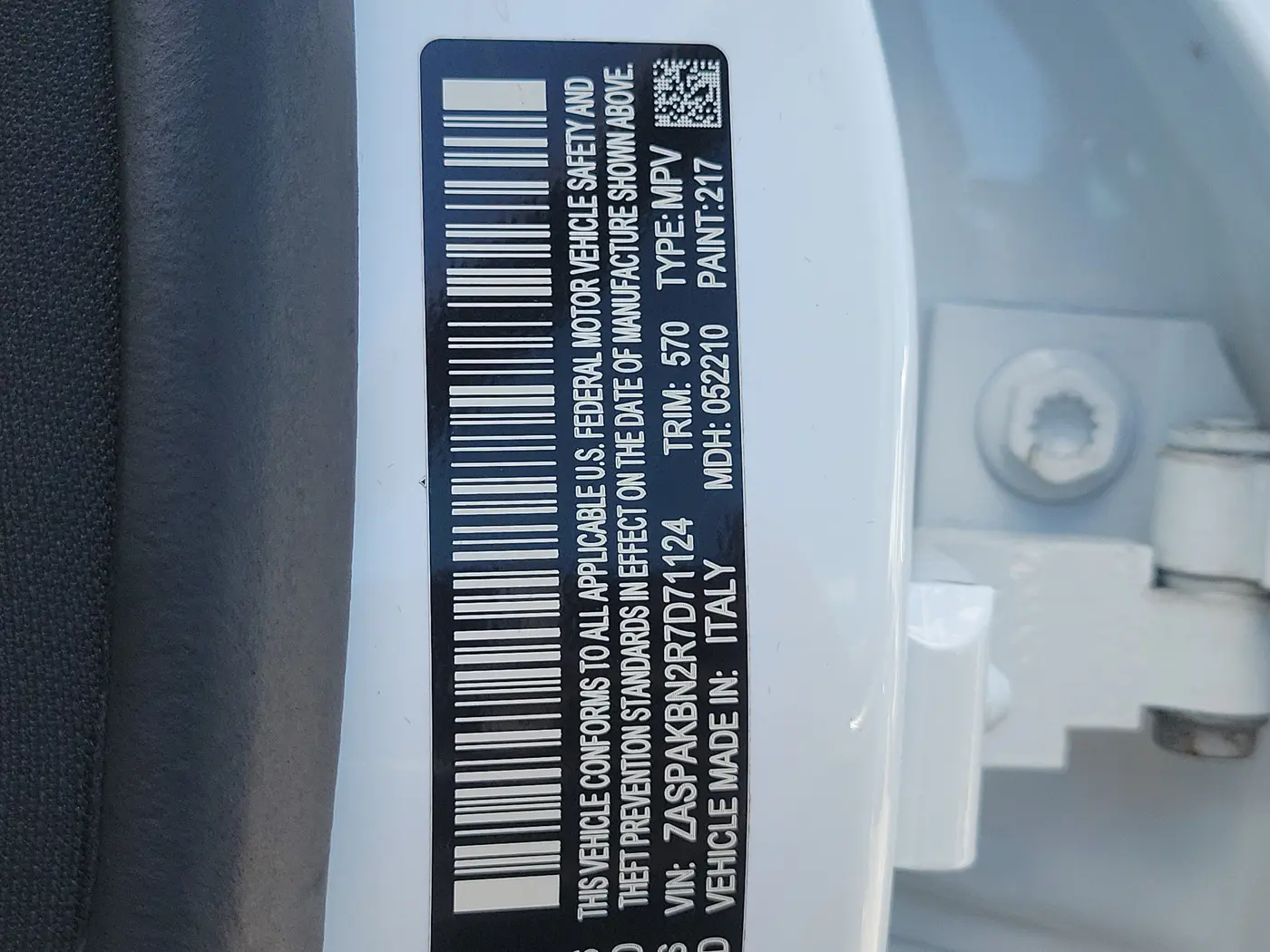 2024 Alfa Romeo Stelvio - $25,990