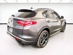 2022 Stelvio Thumbnail 4