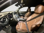 2022 Stelvio Thumbnail 14