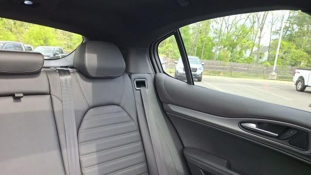 2024 Alfa Romeo Stelvio Ti