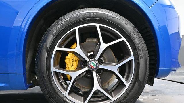 2020 Alfa Romeo Stelvio Ti Sport
