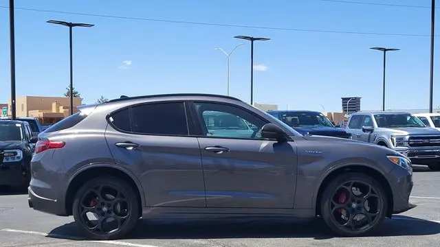2022 Alfa Romeo Stelvio Ti