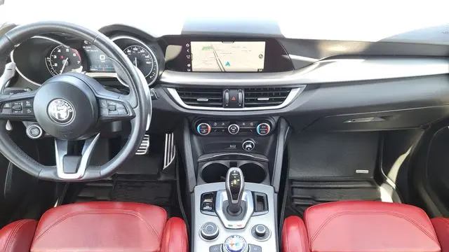 2022 Alfa Romeo Stelvio Ti