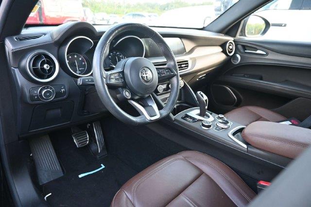 2023 Alfa Romeo Stelvio - $25,941