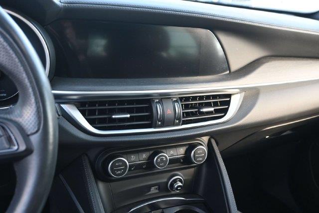 2023 Alfa Romeo Stelvio - $25,941