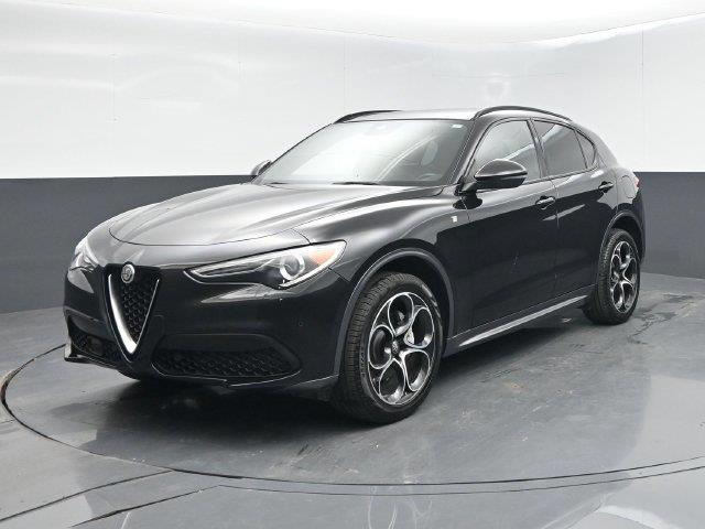 2023 Alfa Romeo Stelvio - $25,941
