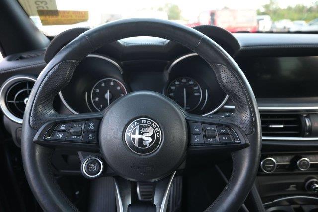 2023 Alfa Romeo Stelvio - $25,941