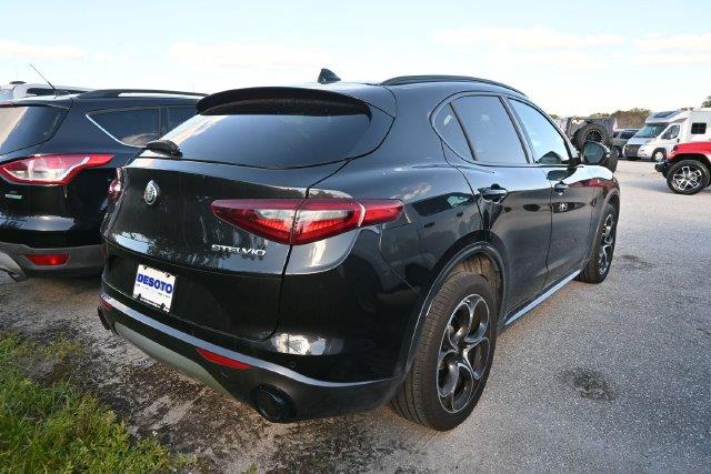 2023 Alfa Romeo Stelvio - $25,941