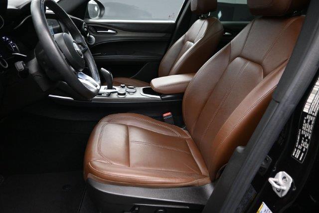 2023 Alfa Romeo Stelvio - $25,941