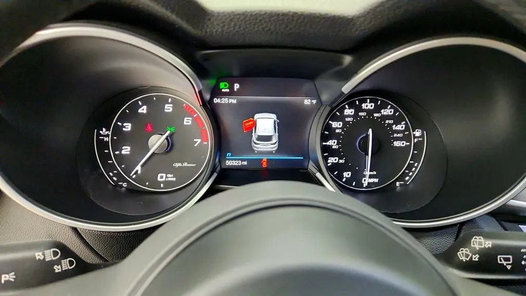 2023 Alfa Romeo Stelvio - $19,695
